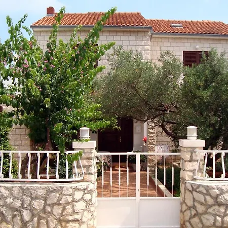 By The Sea Mirca, Brac - 2853 Apartment