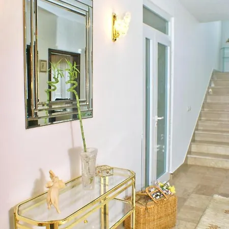 By The Sea Mirca, Brac - 2853 Apartment Supetar